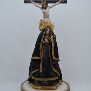 VIRGEN DE LA PIEDAD Y CRISTO CRUCIFICADO