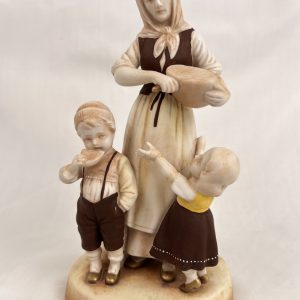 PORCELANA HUMMEL GOEBEL